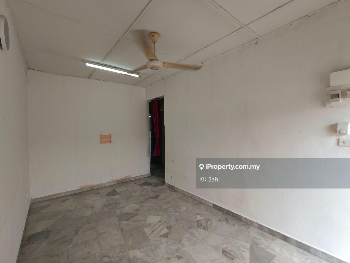 Rumah Berangkai 1 Tingkat untuk Dijual di gh13c, Kajang oleh KK Sah - iProperty.com.my