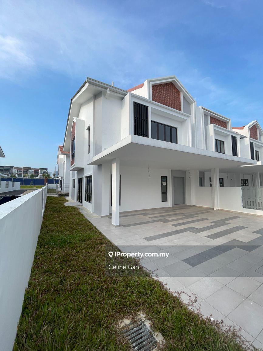 Rumah Berangkai 2 Tingkat untuk Dijual di Setia Utama 3, Setia Alam oleh Celine Gan - iProperty.com.my