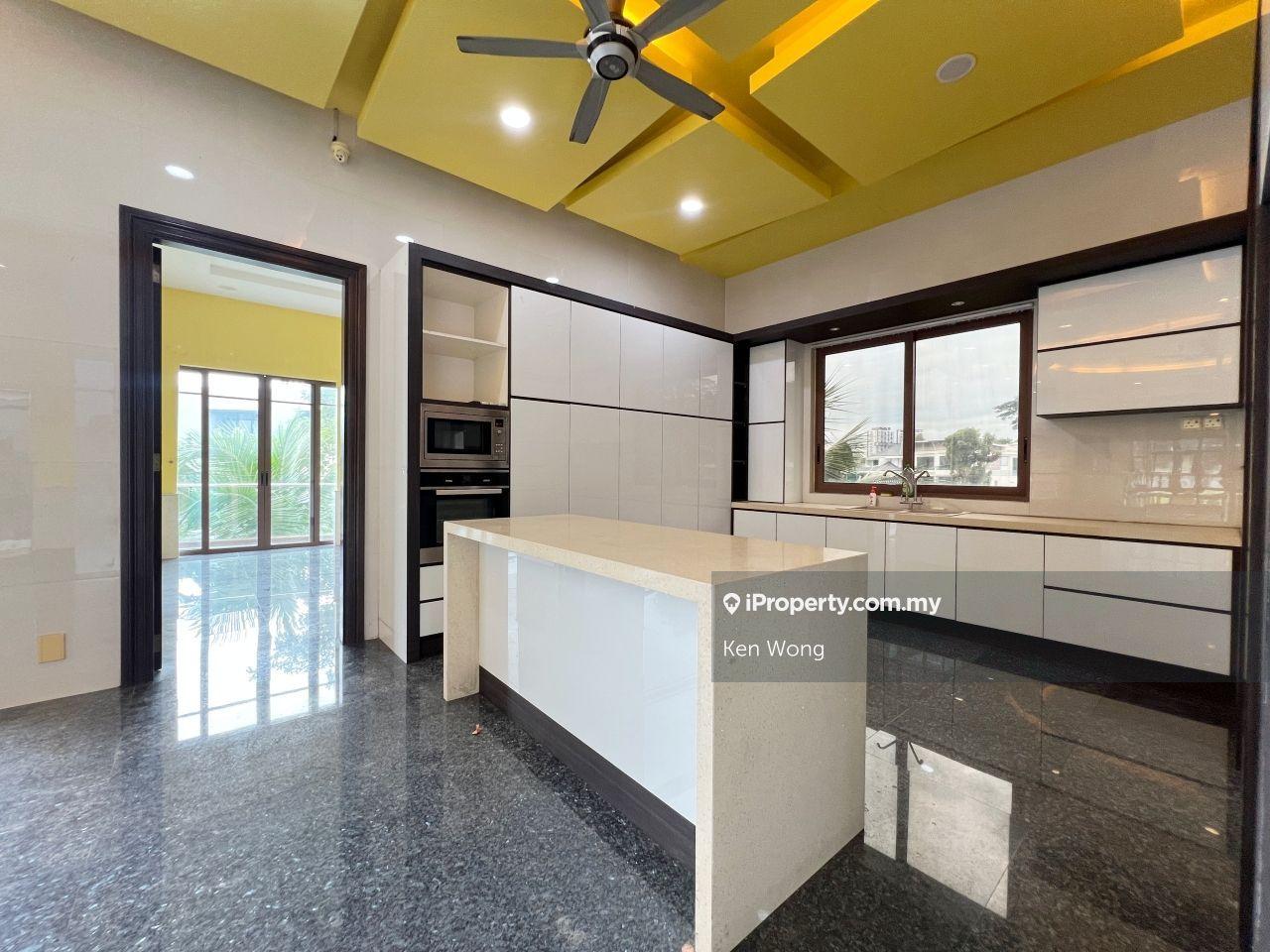 Bungalow House for Sale in Mines Golf Club, Seri Kembangan by Ken Wong - iProperty.com.my