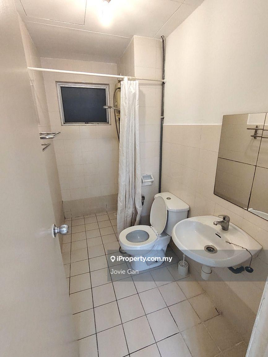 Condominium for Rent in Perdana View by Jovie Gan - iProperty.com.my