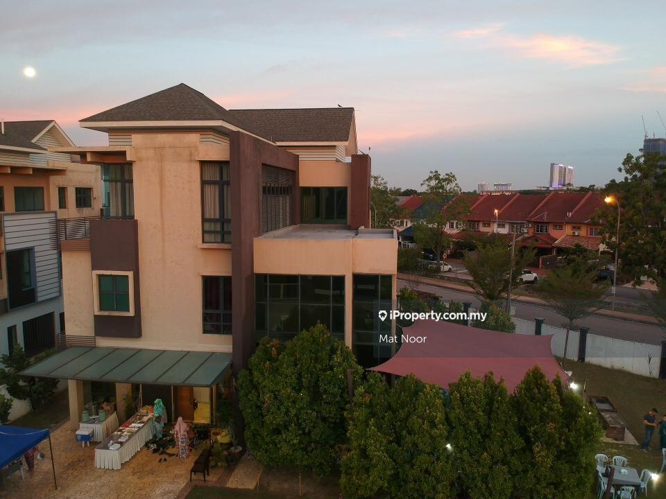 Banglo untuk Dijual di Seksyen 7, Shah Alam oleh Mat Noor - iProperty.com.my