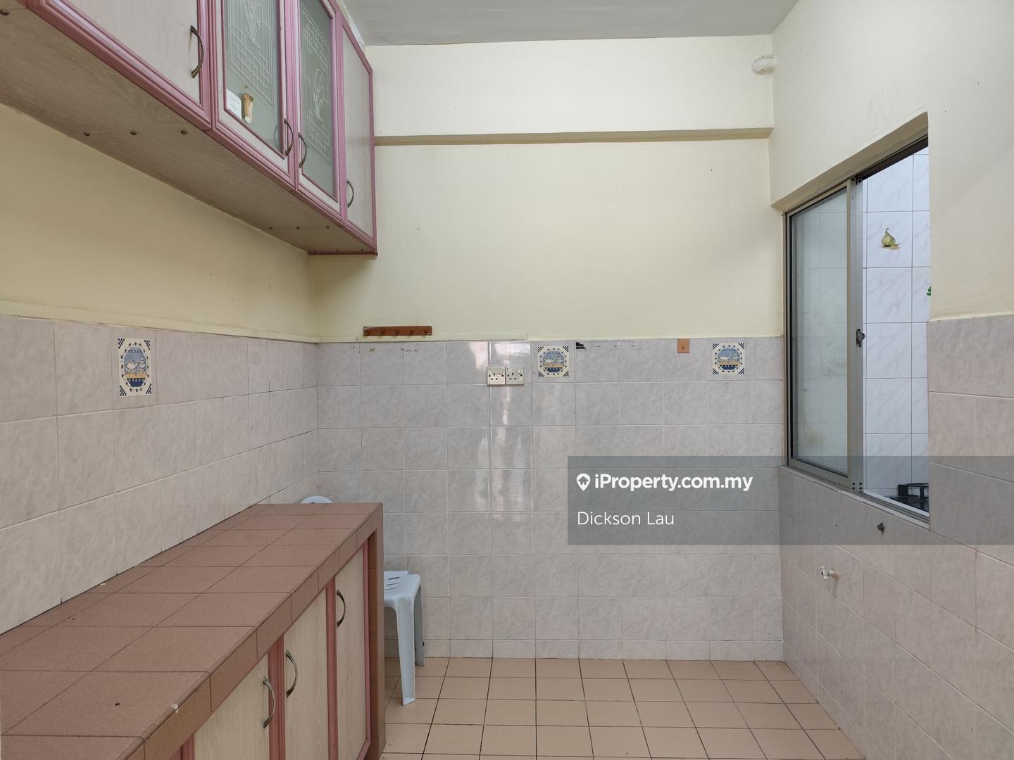 Pangsapuri untuk Dijual di Mas Kipark Damansara oleh Dickson Lau - iProperty.com.my