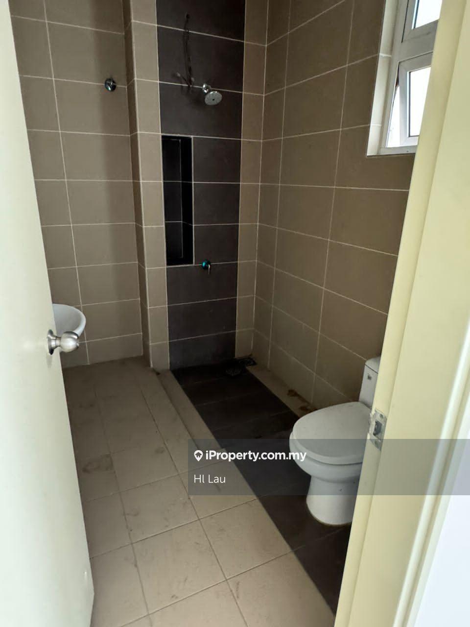 3-storey Terraced House for Sale in 3 Sty Freehold Terrace 2755sf Tiara South Semenyih, Semenyih by Hl Lau - iProperty.com.my