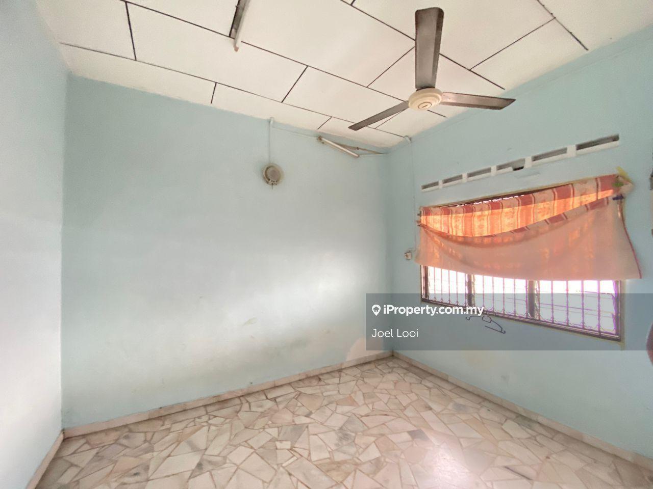1-storey Terraced House for Sale in Taman Ungku Tun Aminah, Skudai by Joel Looi - iProperty.com.my