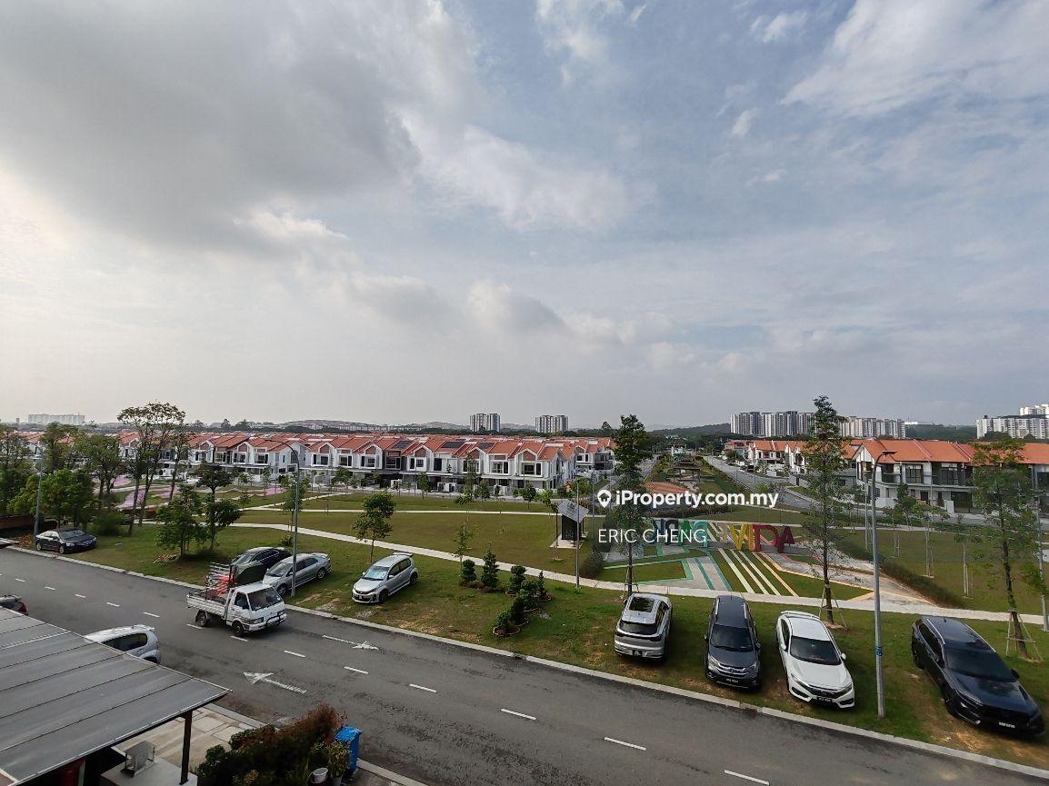 Rumah Berangkai 3 Tingkat untuk Dijual di Setia Utama, Setia Alam oleh ERIC CHENG - iProperty.com.my
