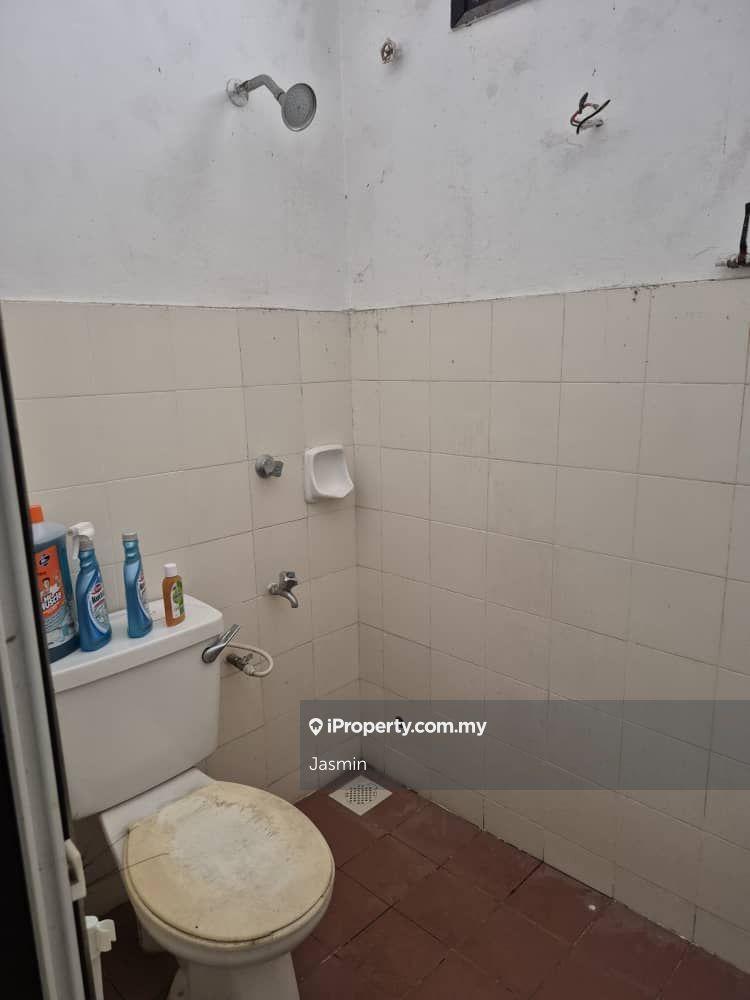 Townhouse for Sale in Bandar Putra, Kulai by Jasmin - iProperty.com.my
