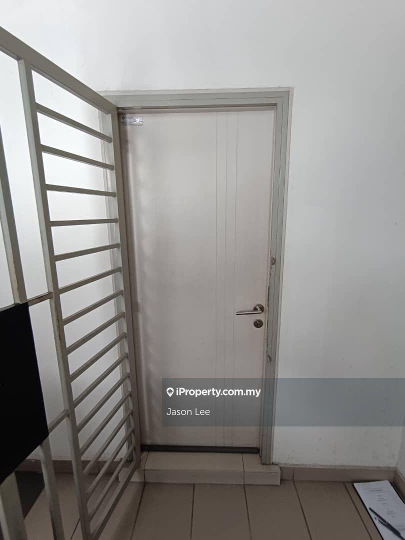 Kondominium untuk Dijual di Residence 8 oleh Jason Lee - iProperty.com.my