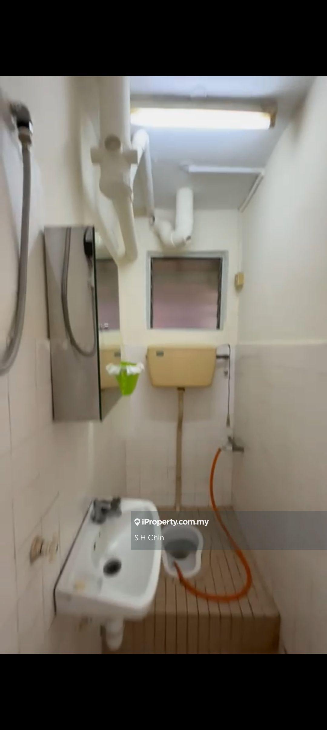 Rumah Pangsa untuk Dijual di Cheras Ria oleh S.H Chin - iProperty.com.my