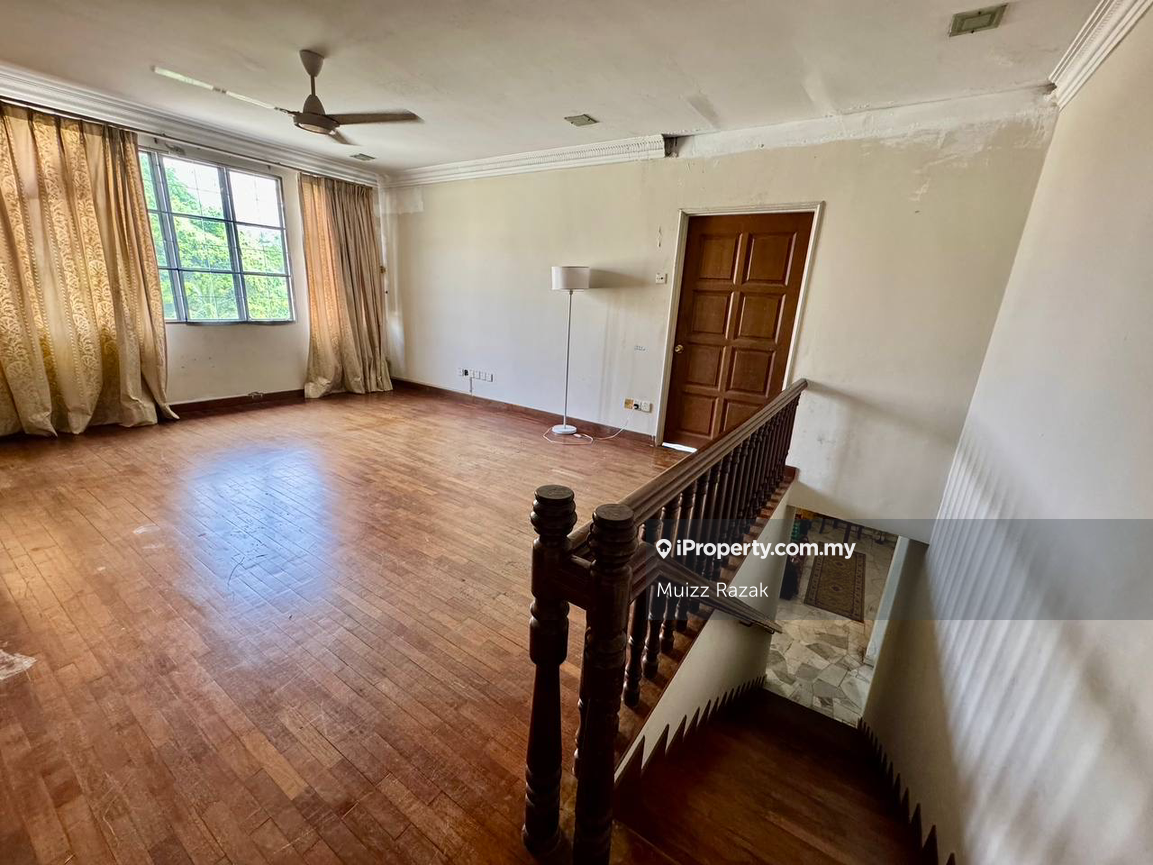 Bungalow House for Sale in Istana Bukit Kayangan, Shah Alam by Muizz Razak - iProperty.com.my