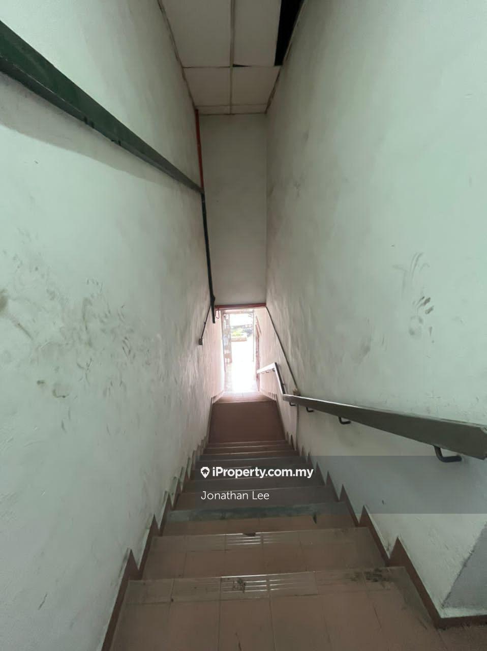 Terrace Factory for Sale in Maju utama, Puchong by Jonathan Lee - iProperty.com.my