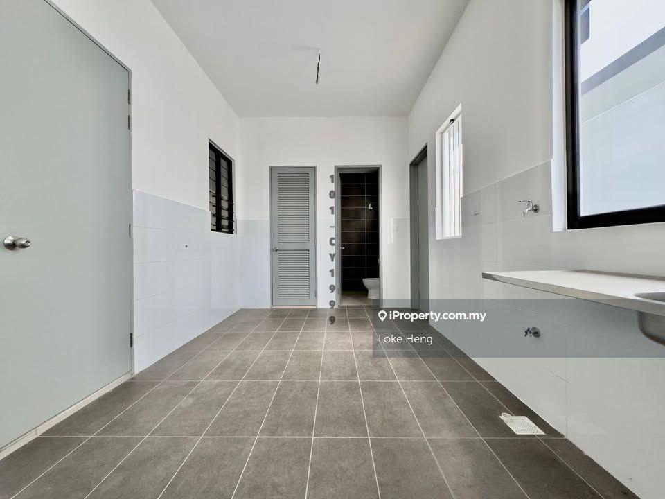 Semi-Detached House for Sale in Setia Utama, Setia Alam by Loke Heng - iProperty.com.my