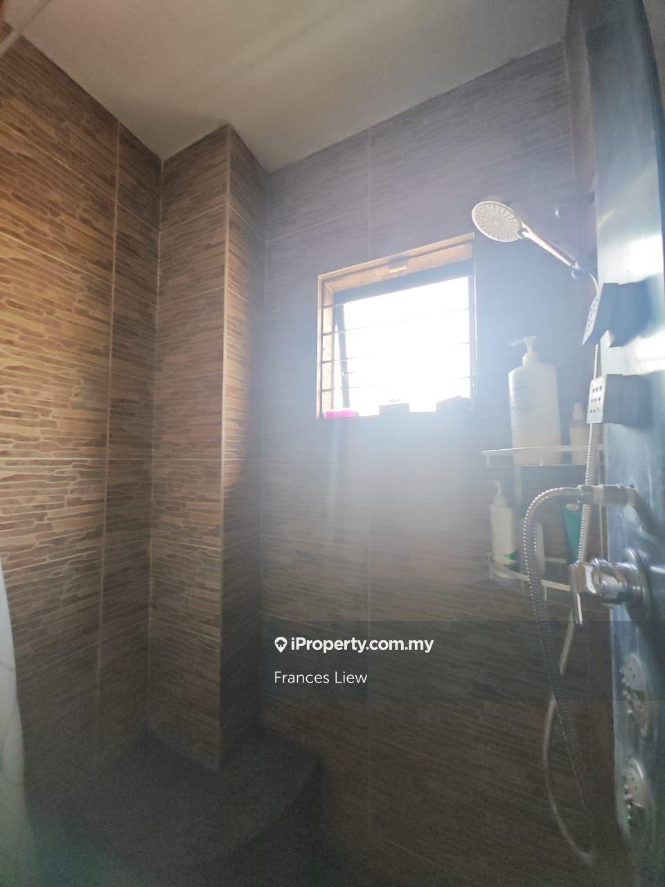 Rumah Berkembar untuk Dijual di Taman Puncak Jalil, Seri Kembangan oleh Frances Liew - iProperty.com.my