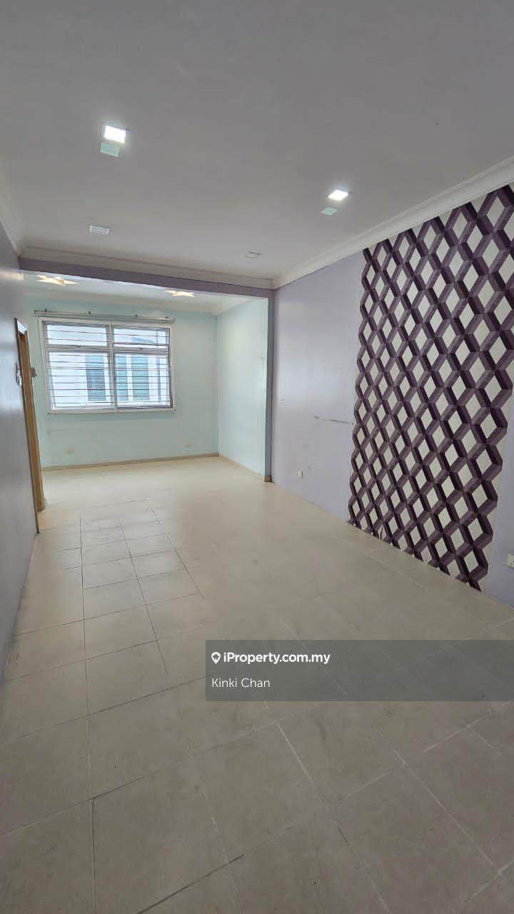 Rumah Berkembar untuk Dijual di Cheras, Selangor oleh Kinki Chan - iProperty.com.my