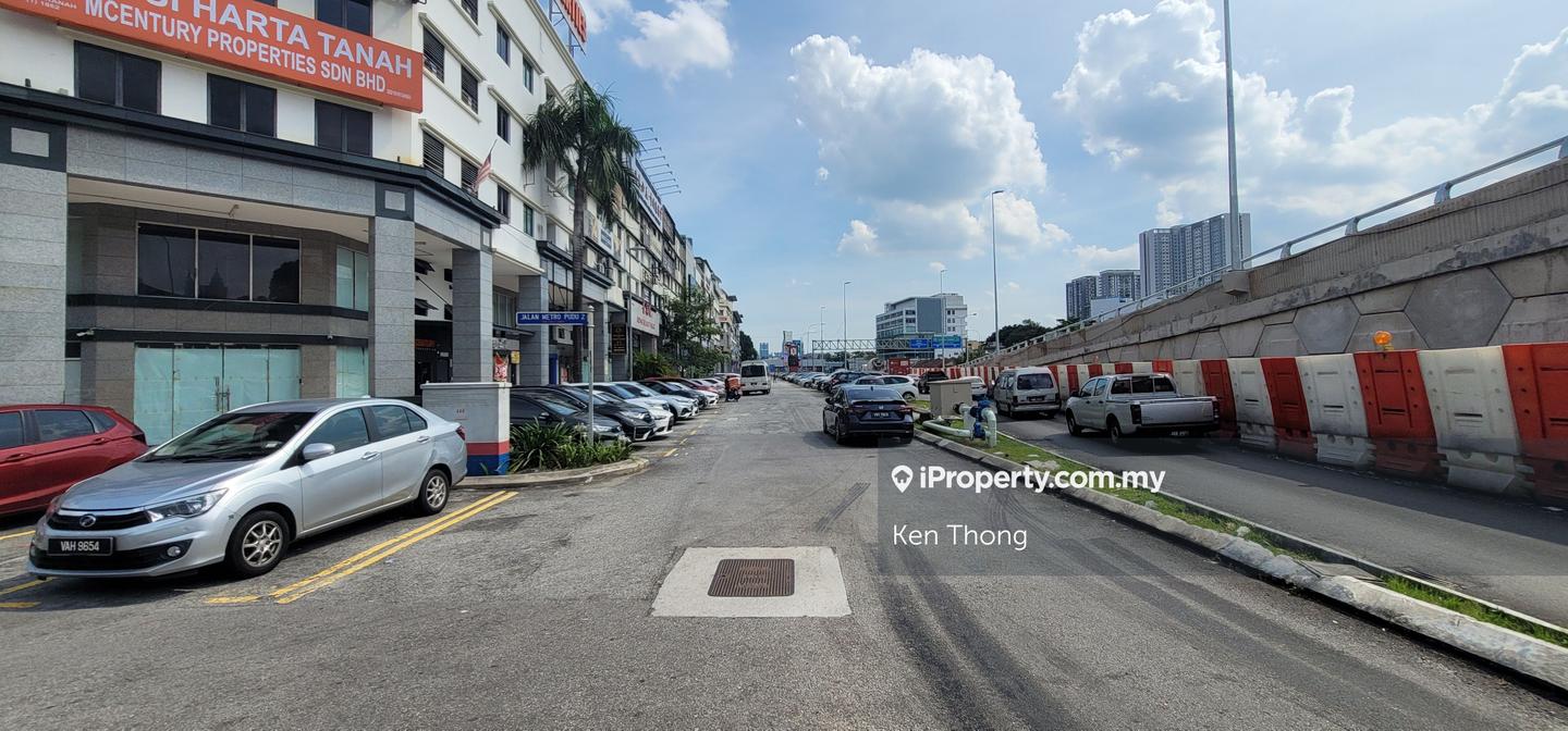 Shop for Sale in The Tun Razak Exchange (TRX), KL City Centre by Ken Thong - iProperty.com.my