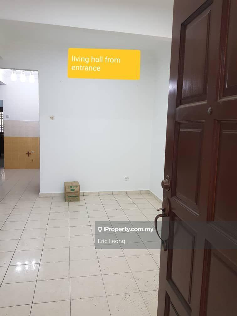 Rumah Berangkai 2 Tingkat untuk Dijual di Taman Lestari Putra, Seri Kembangan oleh Eric Leong - iProperty.com.my