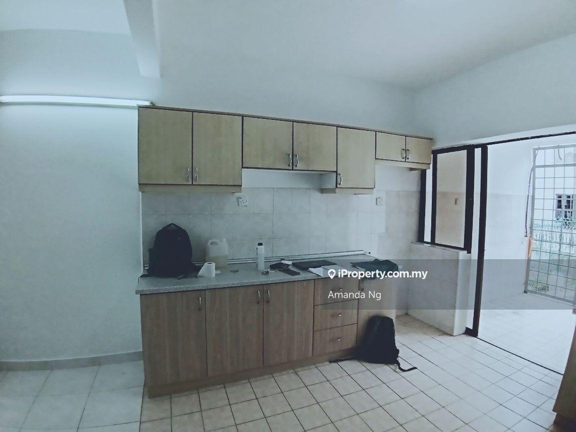 Rumah Berangkai 2 Tingkat untuk Disewa di Bandar Utama BU11, Bandar Utama oleh Amanda Ng - iProperty.com.my