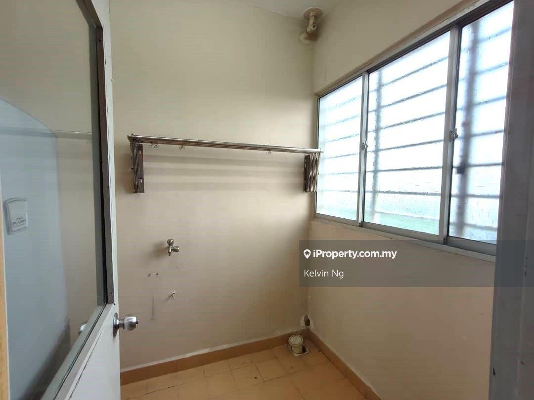 Condominium for Rent in Aman Heights Condominium by Kelvin Ng - iProperty.com.my