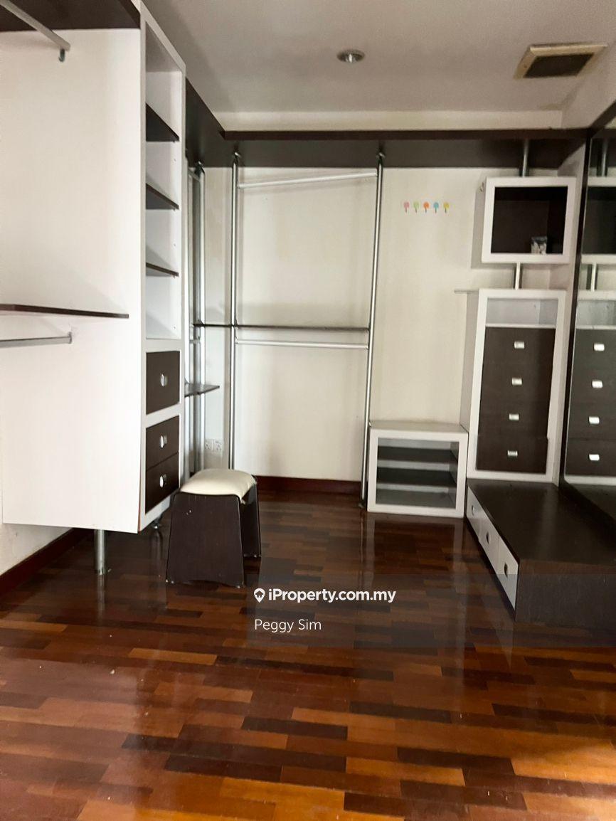 Rumah Berkembar untuk Dijual di Bandar Puteri Puchong, Puchong oleh Peggy Sim - iProperty.com.my