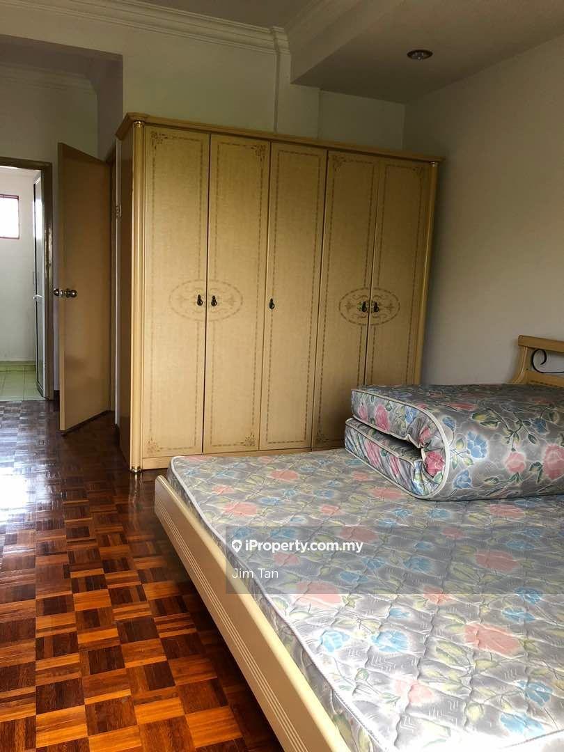 Rumah Bandar untuk Disewa di Villa Laman Tasik, Bandar Sri Permaisuri, Cheras oleh Jim Tan - iProperty.com.my