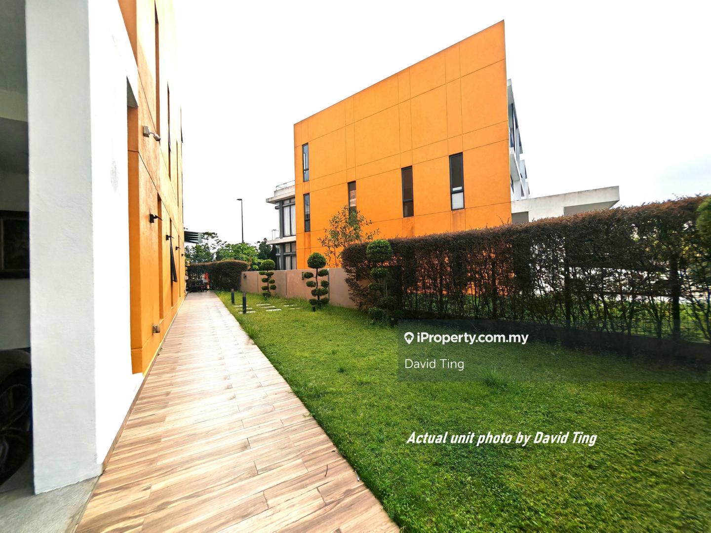 Rumah Berangkai 3 Tingkat untuk Dijual di Lake Fields, Sungai Besi oleh David Ting - iProperty.com.my