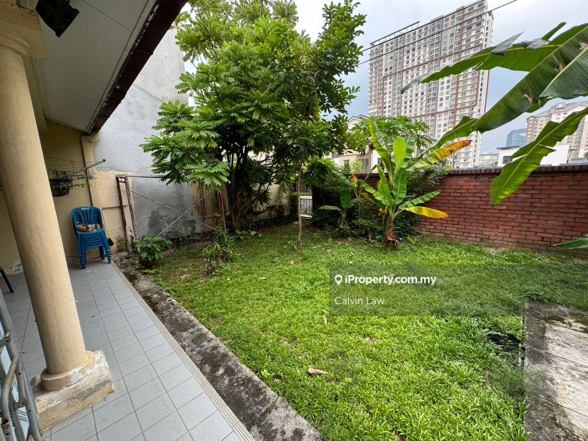 Rumah Berangkai 2 Tingkat untuk Dijual di Bu1 Damansara Petaling Jaya, Bandar Utama oleh Calvin Law - iProperty.com.my