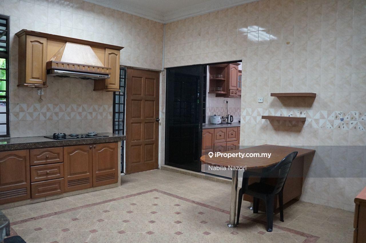 Bungalow House for Sale in Wakaf Bharu, Tumpat by Nabila Nazori - iProperty.com.my