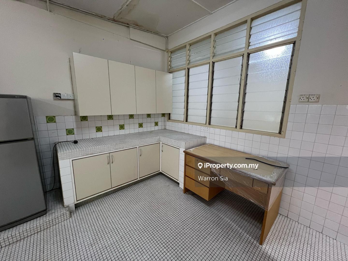 Semi-Detached House for Sale in Kuching, Sarawak by Warron Sia - iProperty.com.my