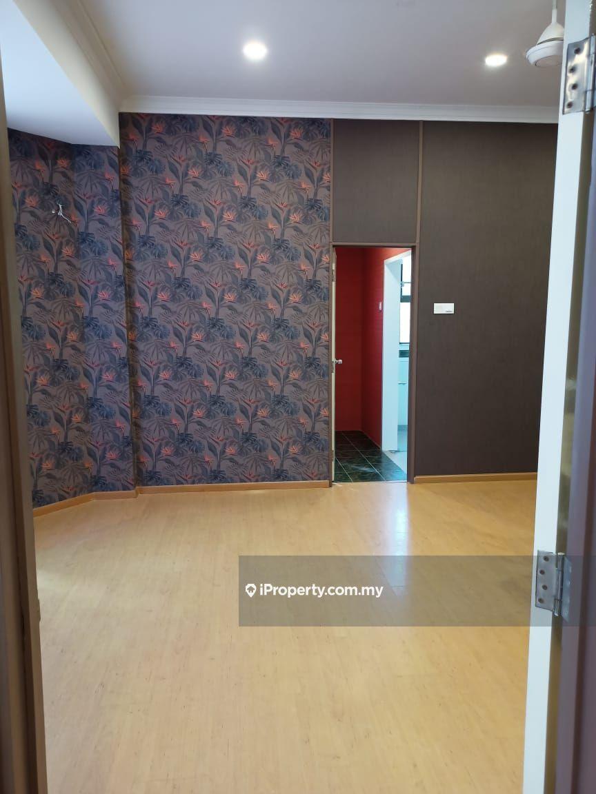 Bungalow House for Sale in Tanjung Bungah, Penang by Ederic J. Low - iProperty.com.my