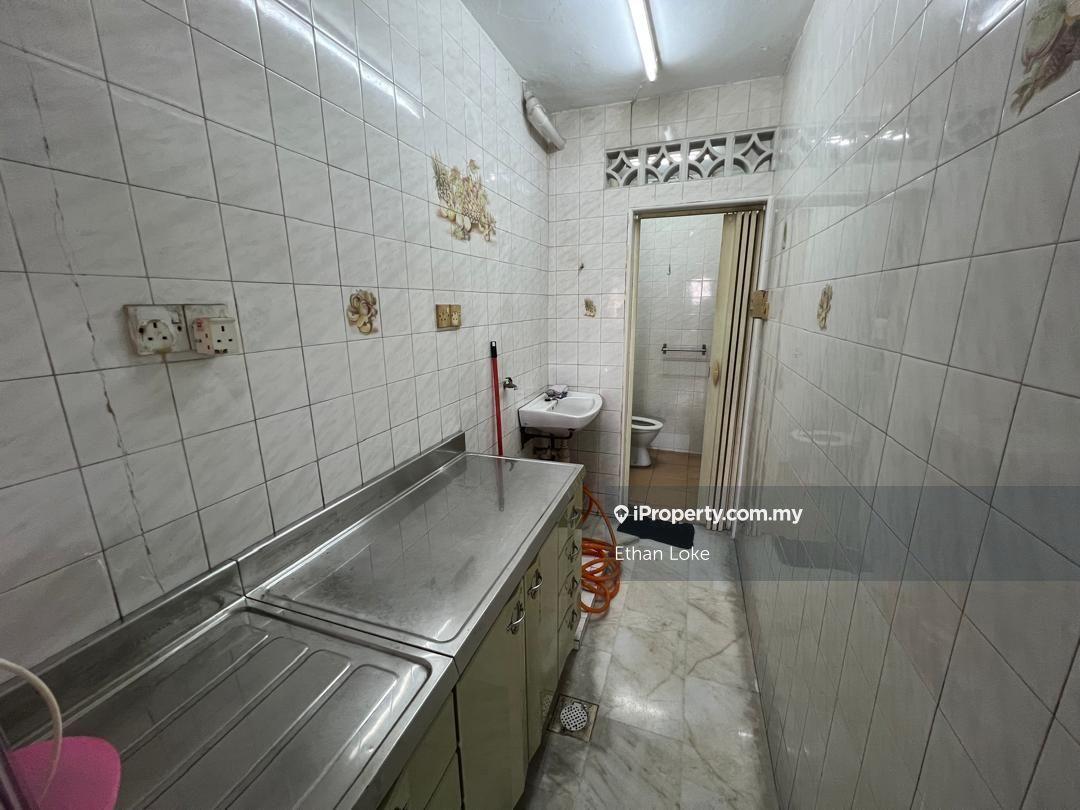 Rumah Berangkai 2 Tingkat untuk Dijual di Taman Sri Sinar, Segambut oleh Ethan Loke - iProperty.com.my