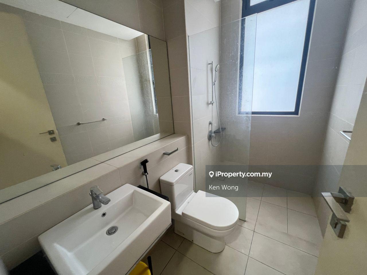 Rumah Berangkai 3 Tingkat untuk Dijual di Mines Resort City, Seri Kembangan oleh Ken Wong - iProperty.com.my