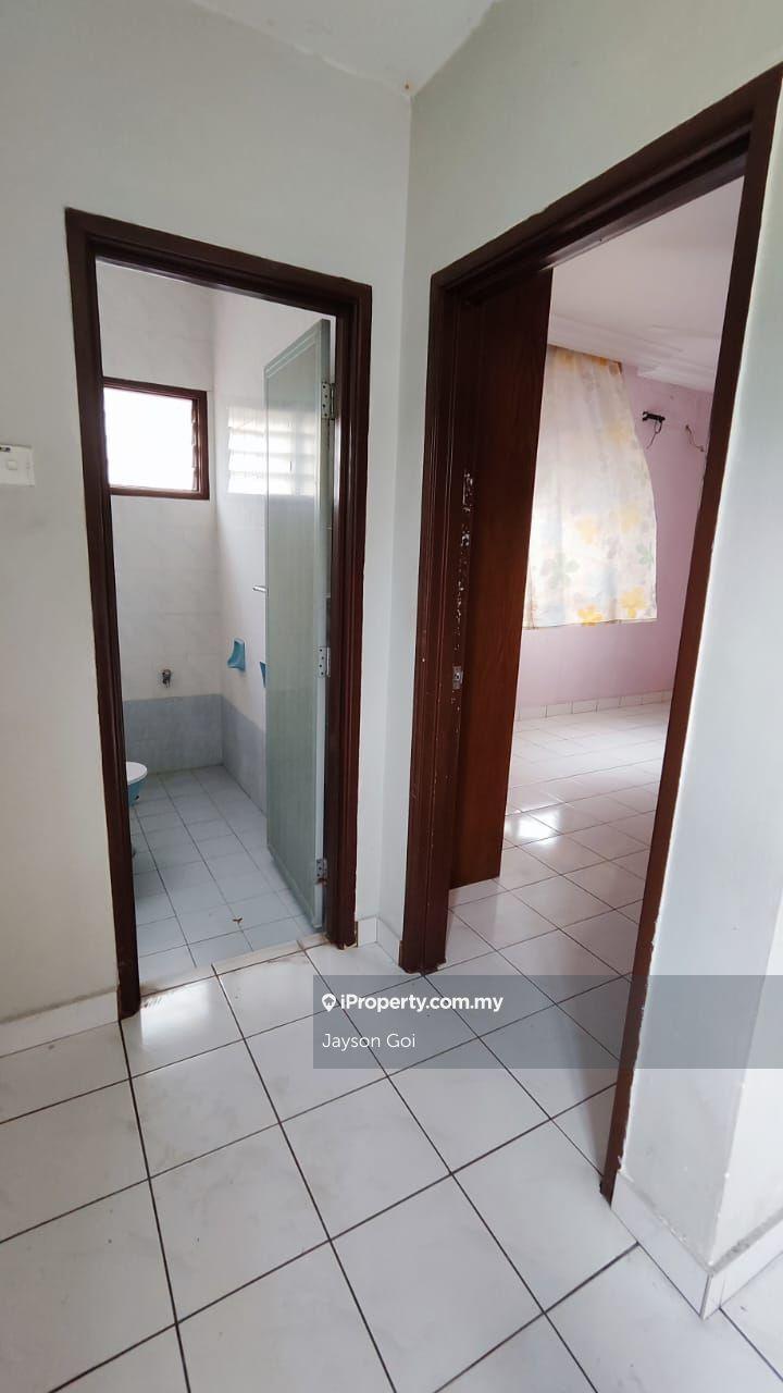 Rumah Berangkai 2.5 Tingkat untuk Dijual di Rawang Perdana 2, Rawang, Selangor, 2.5sty Corner, Rawang oleh Jayson Goi - iProperty.com.my