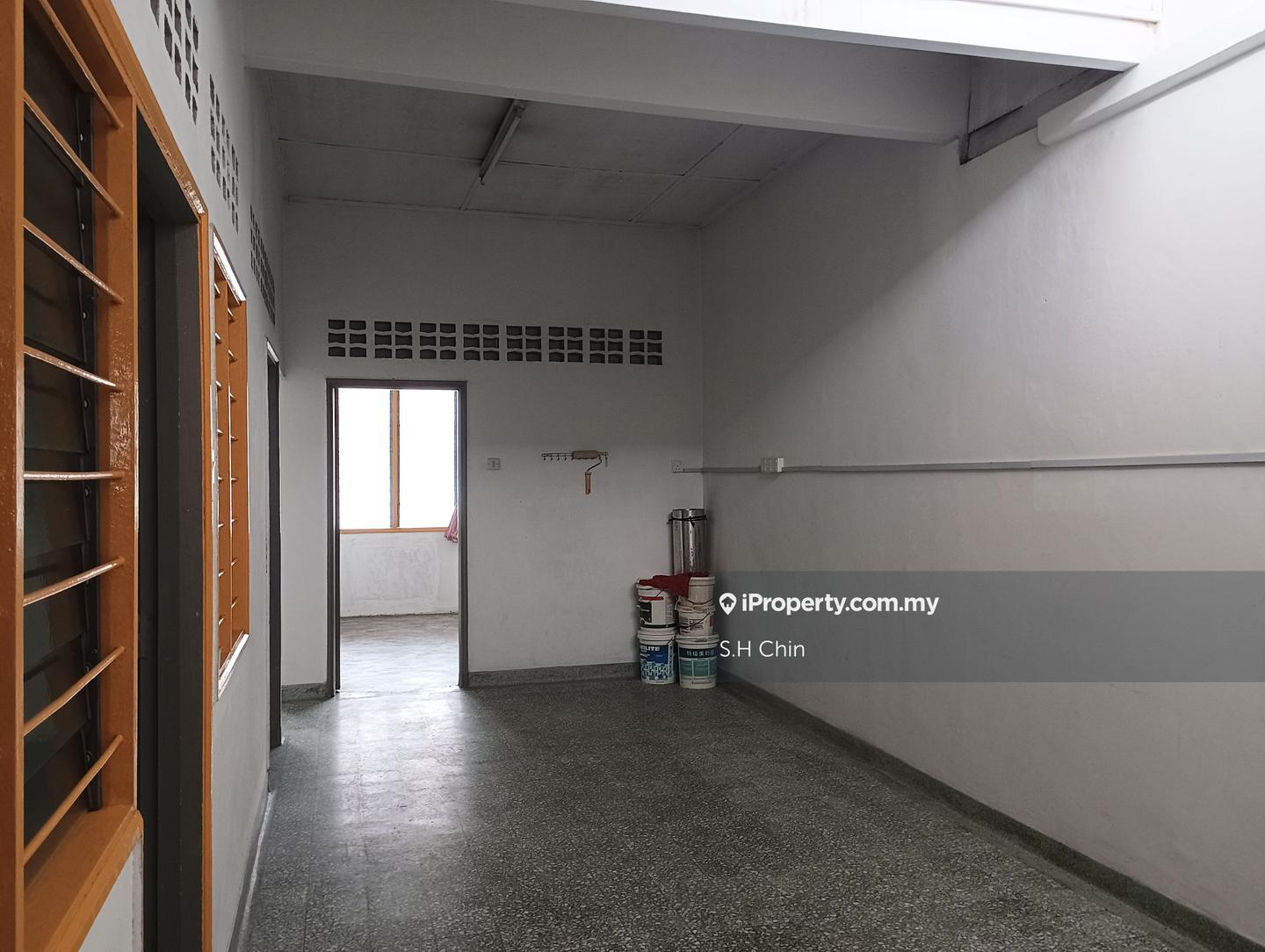 Rumah Berangkai 1 Tingkat untuk Dijual di Happy Garden, Kuchai Lama oleh S.H Chin - iProperty.com.my
