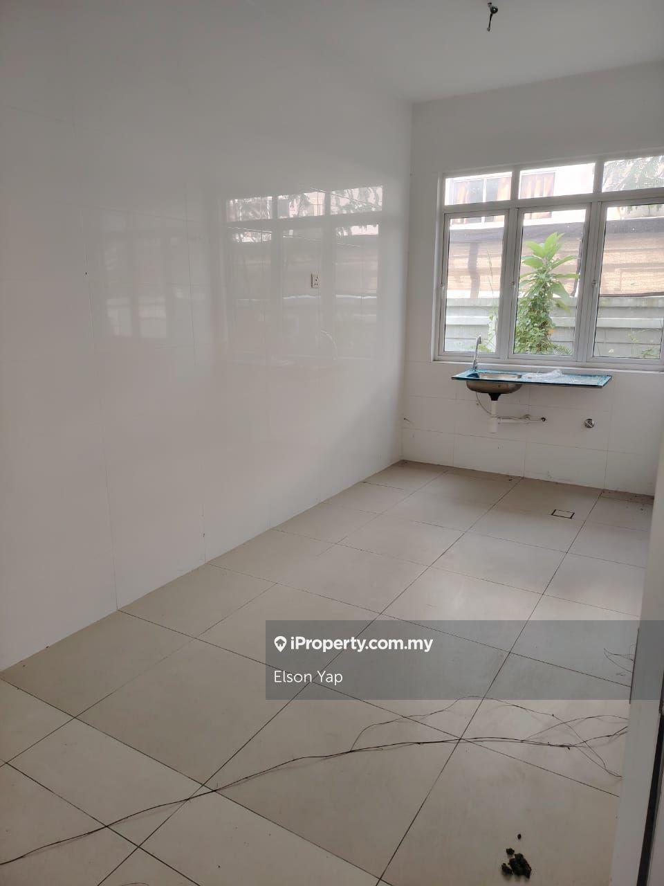 Semi-Detached House for Sale in Amverton Hills, Sungai Buloh by Elson Yap - iProperty.com.my