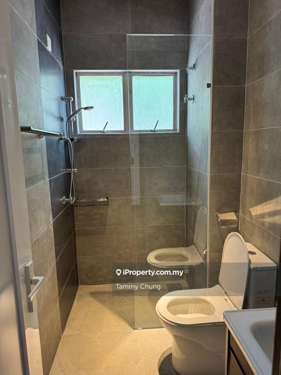 2.5-storey Terraced House for Sale in Taman Kelana Idaman, Ara Damansara by Tammy Chung - iProperty.com.my