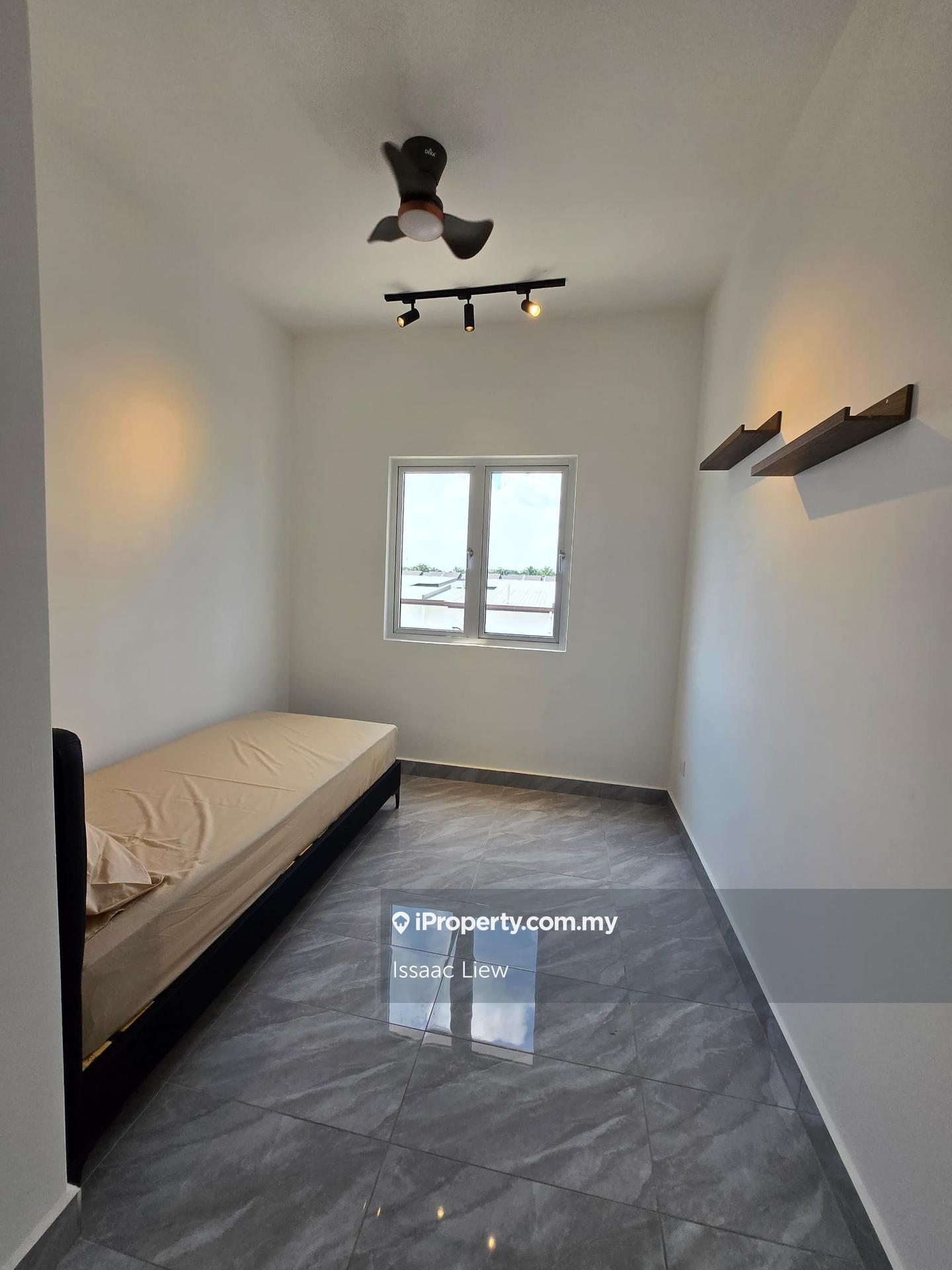 Rumah Berangkai 2 Tingkat untuk Dijual di Kota Warisan, Sepang oleh Issaac Liew - iProperty.com.my