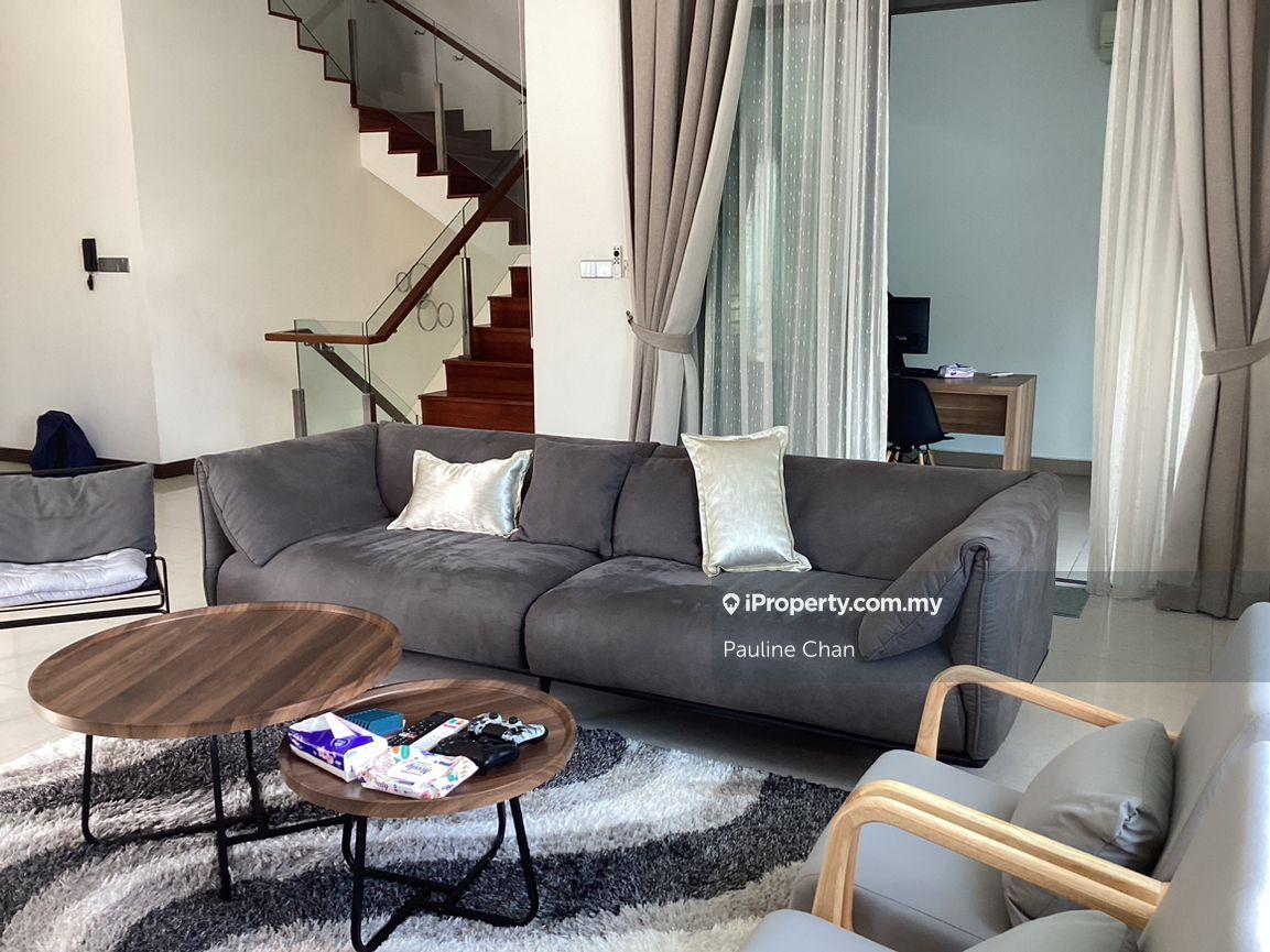 Rumah Berkembar untuk Dijual di Serdang, Seri Kembangan oleh Pauline Chan - iProperty.com.my