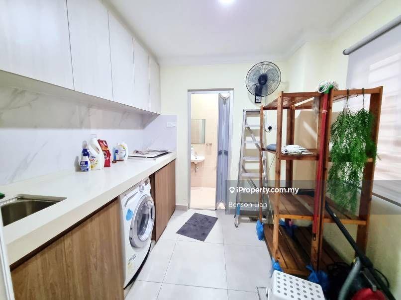 Rumah Berangkai 2 Tingkat untuk Dijual di Seksyen 13 Taman Tadisma, Shah Alam oleh Benson Lian - iProperty.com.my