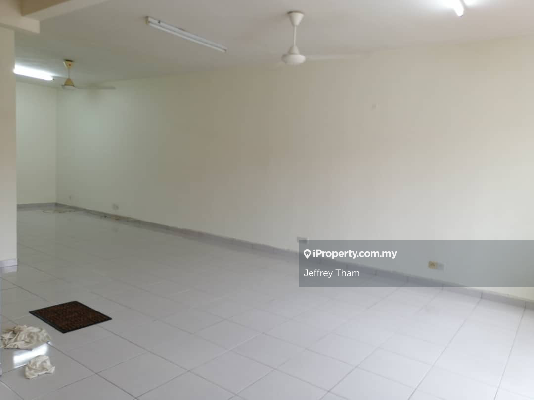 Townhouse for Sale in Taman Amansiara, Rawang by Jeffrey Tham - iProperty.com.my