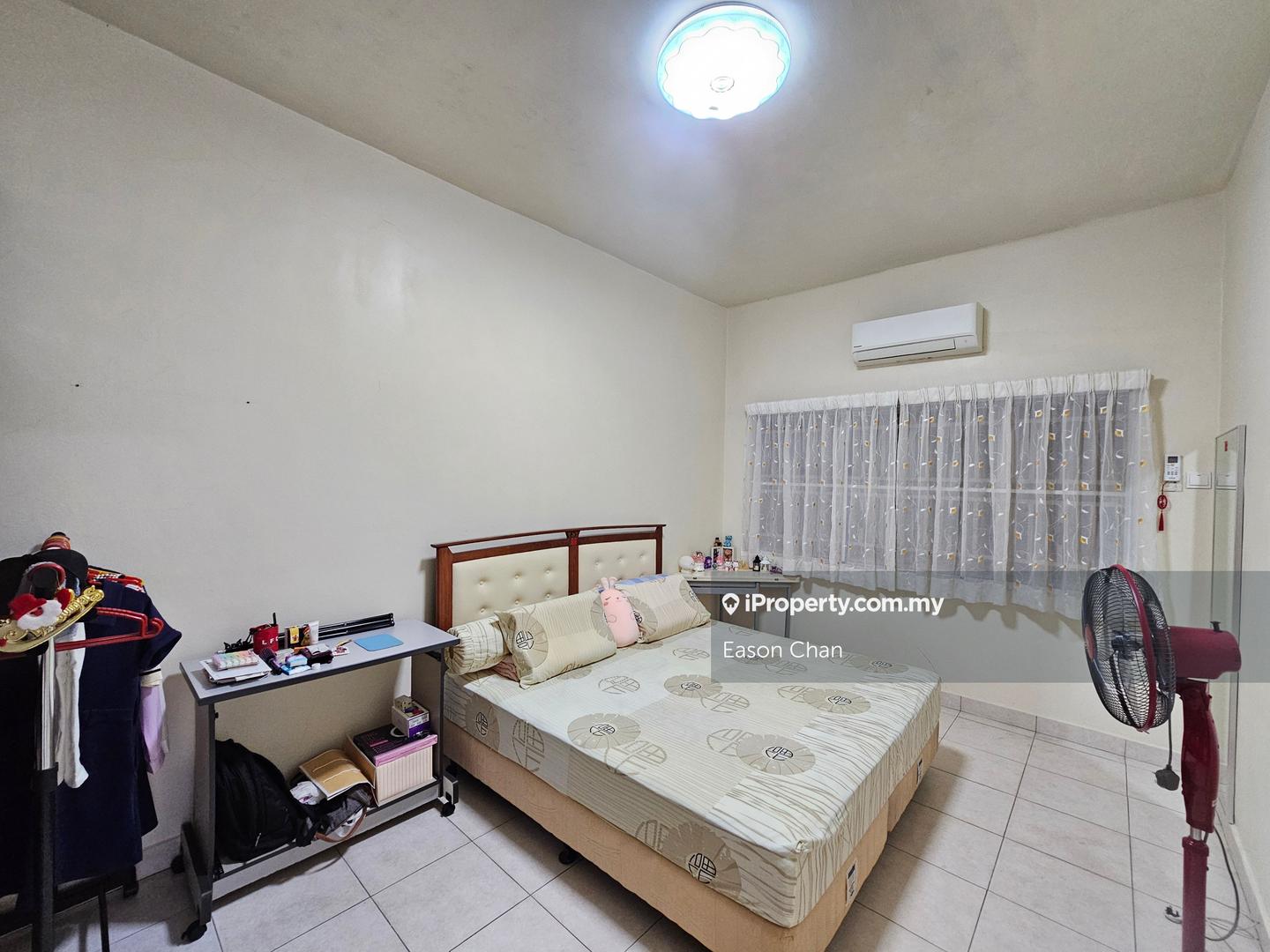 Rumah Bandar untuk Dijual di Taman Lagenda Mas, Cheras oleh Eason Chan - iProperty.com.my