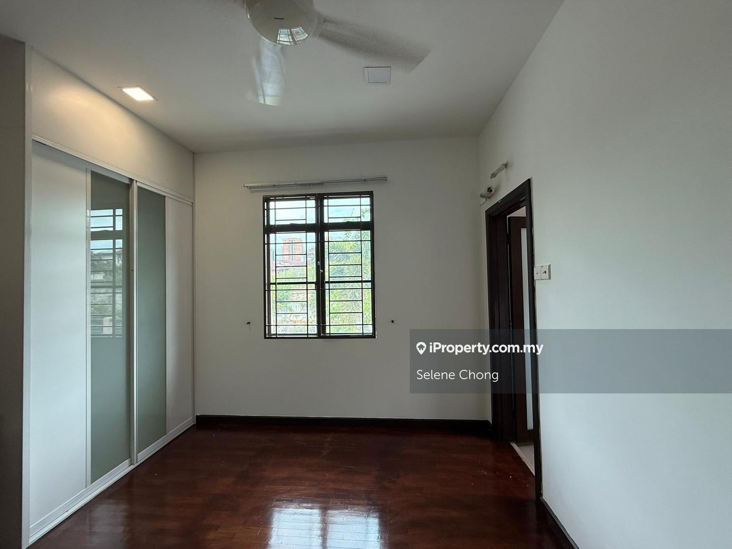 Rumah Berkembar untuk Dijual di Bukit Sungai Long, Bandar Sungai Long oleh Selene Chong - iProperty.com.my