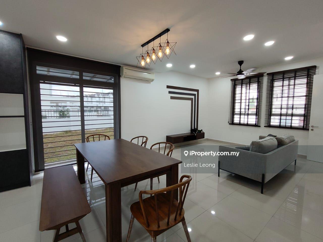 Rumah Berangkai 2 Tingkat untuk Disewa di Taman Anggun, Rawang oleh Leslie Leong - iProperty.com.my