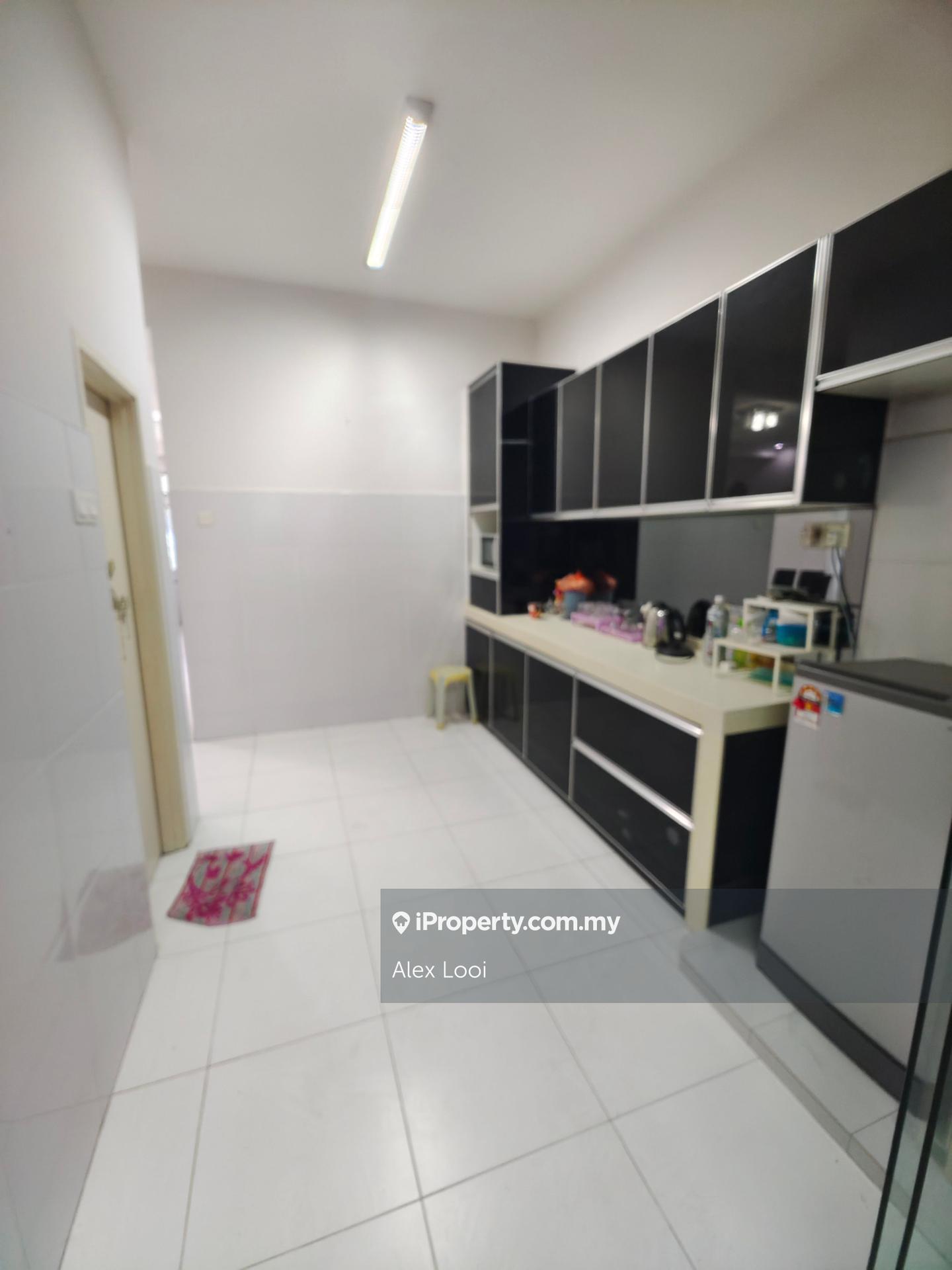 Rumah Berangkai 2 Tingkat untuk Dijual di Taman Pulai Utama, Skudai oleh Alex Looi - iProperty.com.my