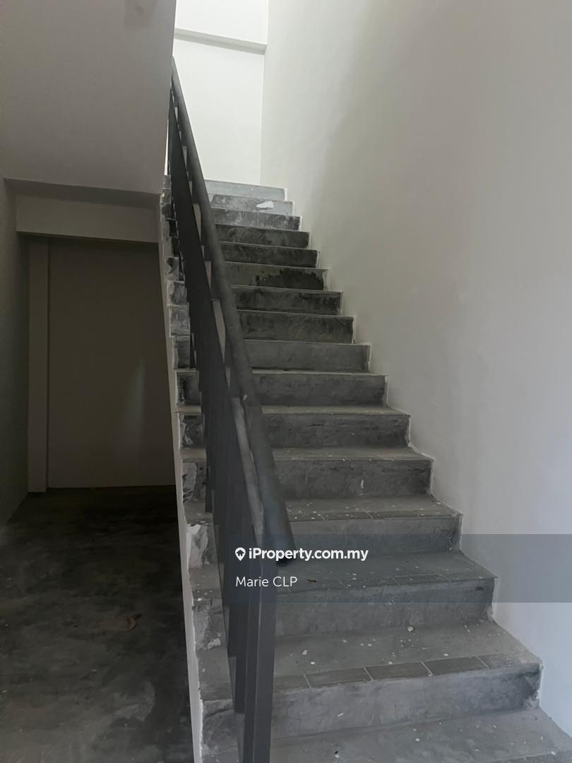 Kilang Terpisah untuk Dijual di Bandar Baru Enstek, Bandar Enstek oleh Marie CLP - iProperty.com.my