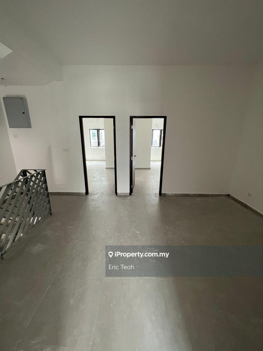 3-storey Terraced House for Sale in Residensi Bukit Orkid (Orchid Hills), Batu 9, Cheras by Eric Teoh - iProperty.com.my