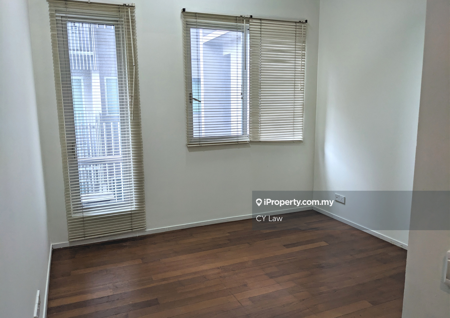 Kondominium untuk Dijual di Dua Residency oleh CY Law - iProperty.com.my