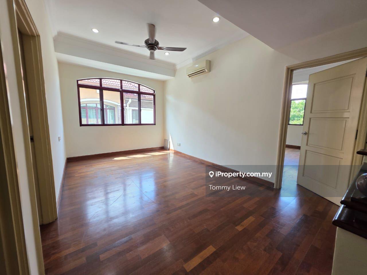 Semi-Detached House for Sale in Aman Suria, Petaling Jaya by Tommy Liew - iProperty.com.my