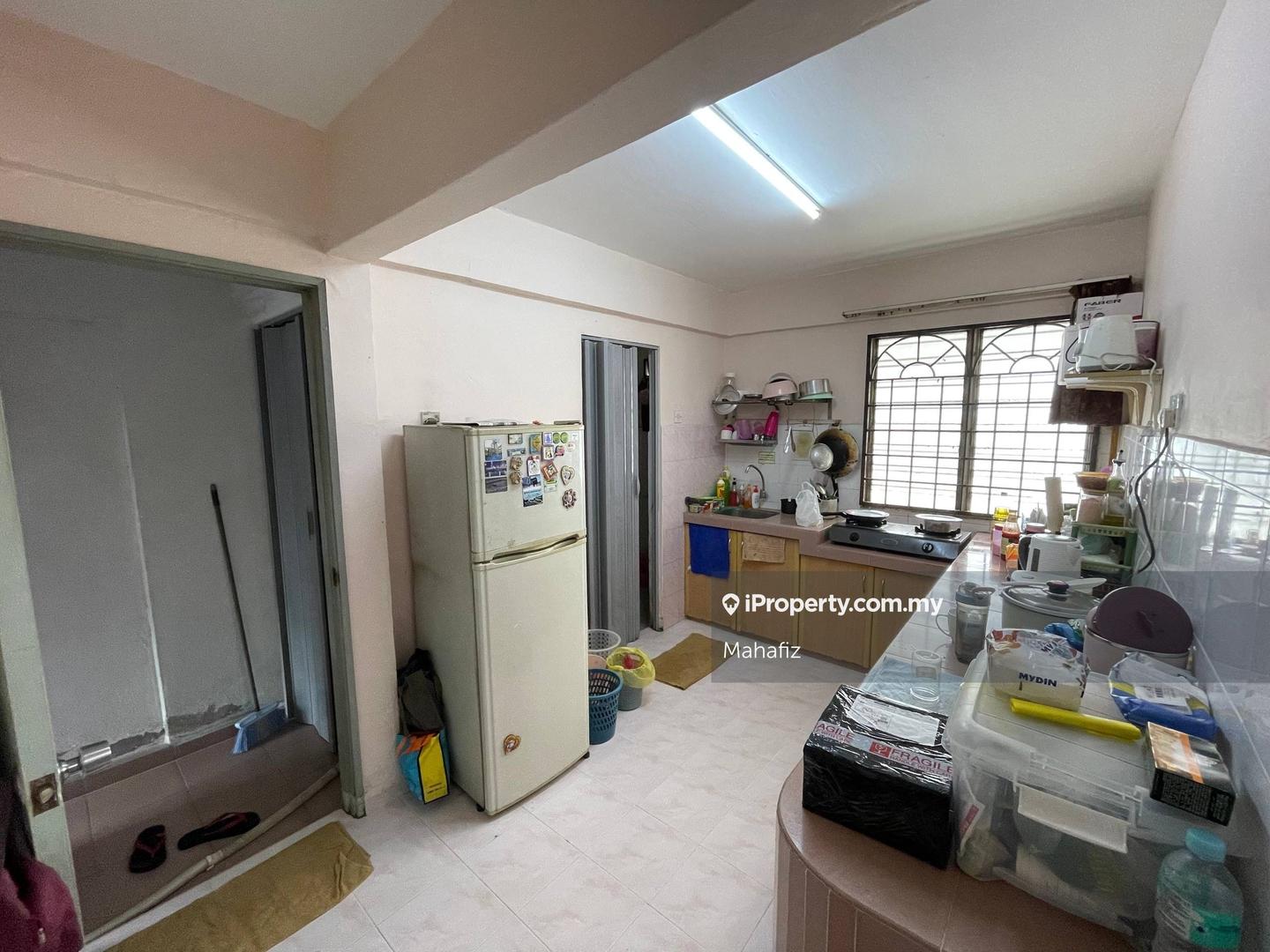 Pangsapuri untuk Dijual di Pangsapuri Putra Harmoni oleh Mahafiz - iProperty.com.my