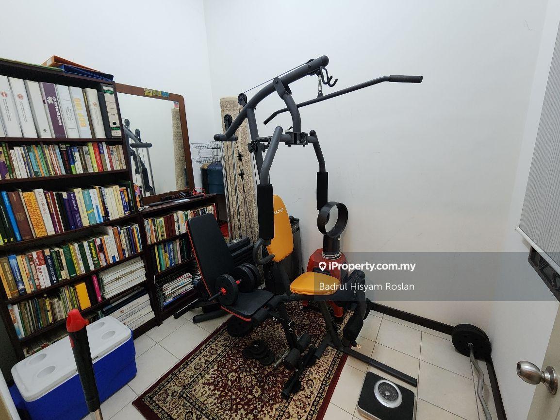 Semi-Detached House for Sale in Anjung Suasana Bandar Seri Putra Bangi, Bangi by Badrul Hisyam Roslan - iProperty.com.my