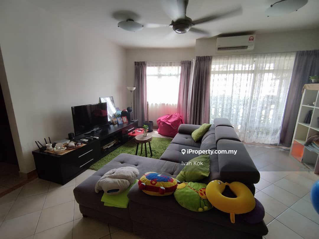 Condominium for Sale in Perdana Exclusive by Ivan Kok - iProperty.com.my