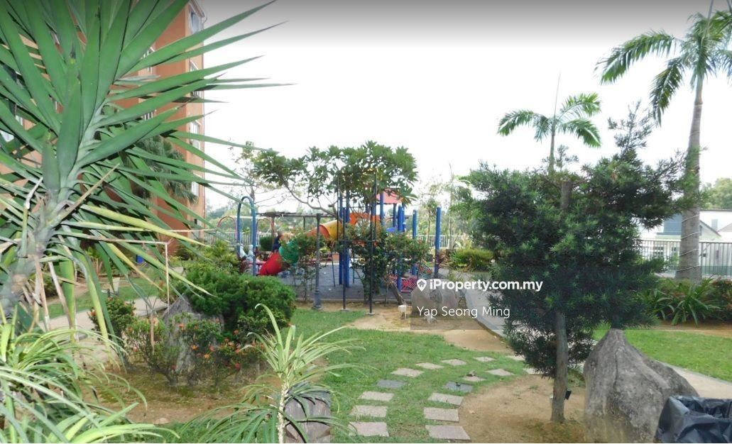 Pangsapuri untuk Dijual di Selesa I Resort Apartment (Pangsapuri Damai Mewah B) oleh Yap Seong Ming - iProperty.com.my